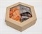 Коробка шестигранная с окошком, 22х19х5,5 см, крышка-дно, крафт У0102098 - фото 9383 Коробка шестигранная с окошком, 22х19х5,5 см, крышка-дно, крафт У0102098 - фото 9383